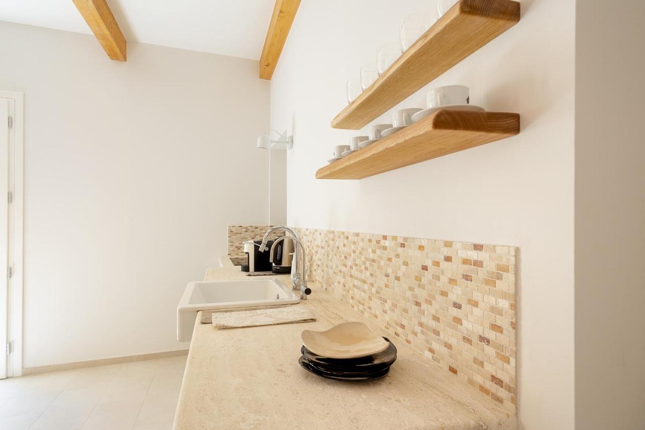 La Via Rooms And Terrace Olbia Exterior foto